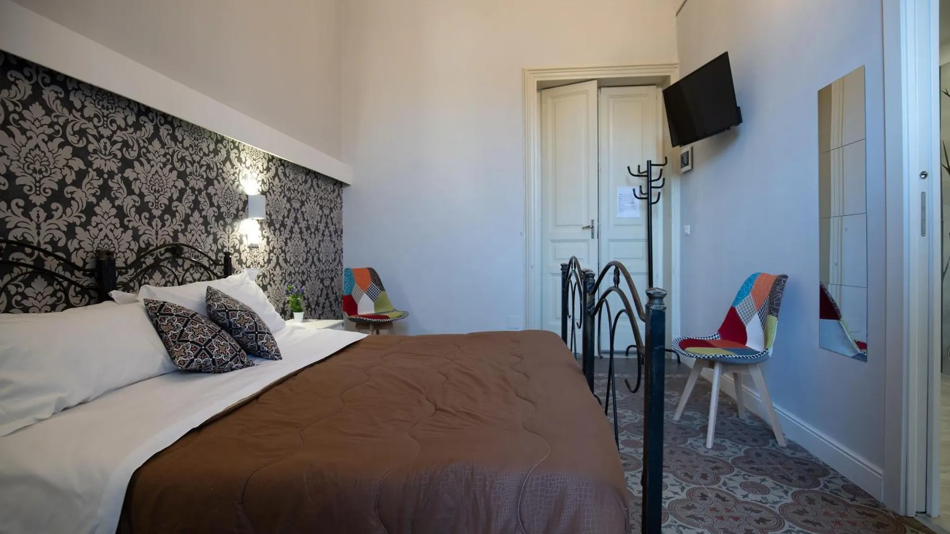 Bed and Breakfast Tra L'Etna E Il Mare Via Oberdan Katania Włochy